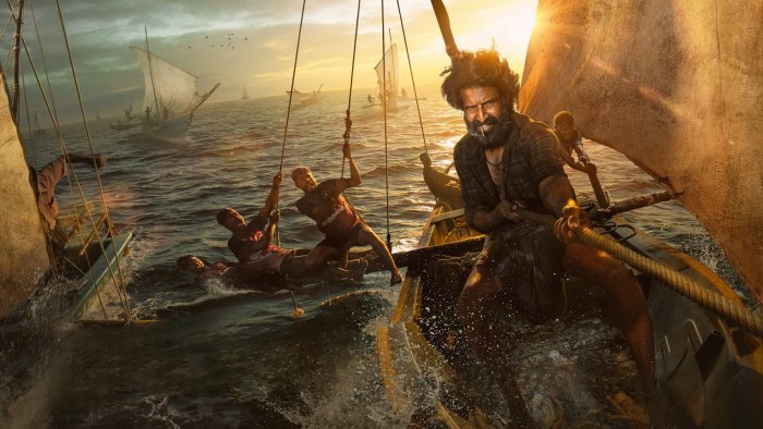 Fishermen on boats in the movie Mandaadi