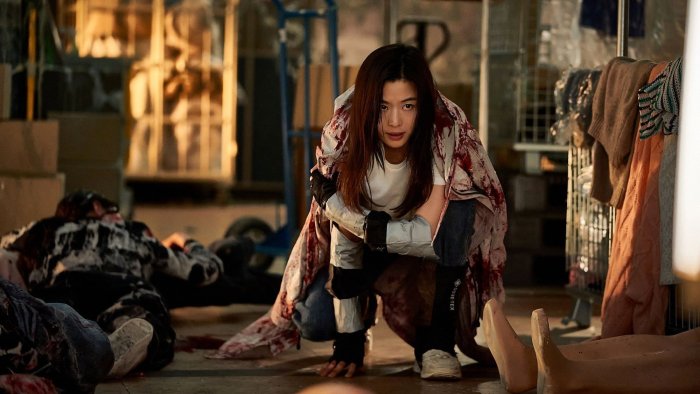 Jun Ji-hyun in Colony