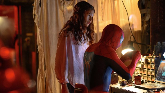 Spider-Man and MJ working on tech