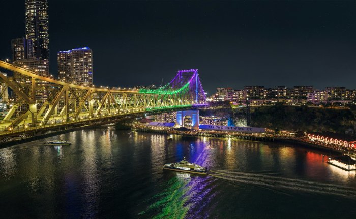 Story Bridge illuminated at night over Brisbane River
