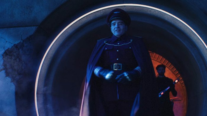 General Bison in a dark tunnel