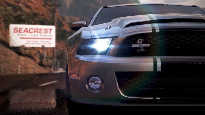 Shelby GT500 Super Snake on a wet road