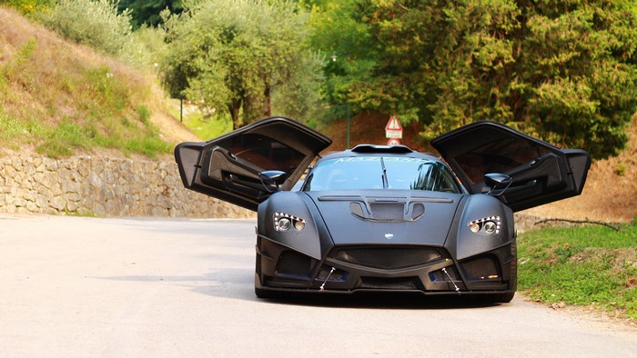 Mazzanti Evantra Millecavalli (2017) sport car