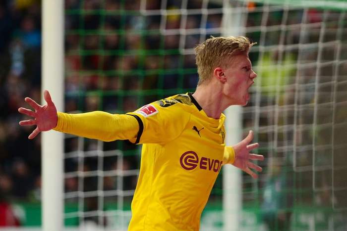 Erling Haaland celebrating a goal