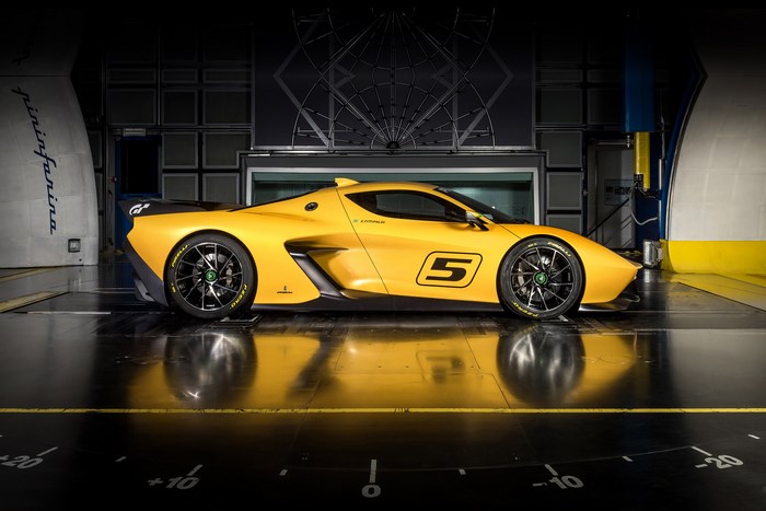 Fittipaldi EF7 race car in a wind tunnel