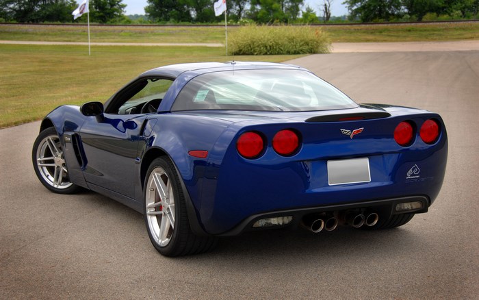 Blue 2006 Chevrolet Corvette Z06 Coupe