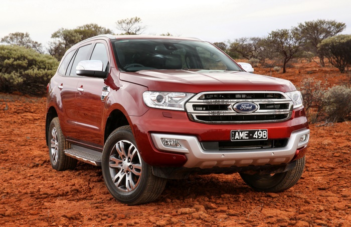 Red Ford Everest SUV 4K