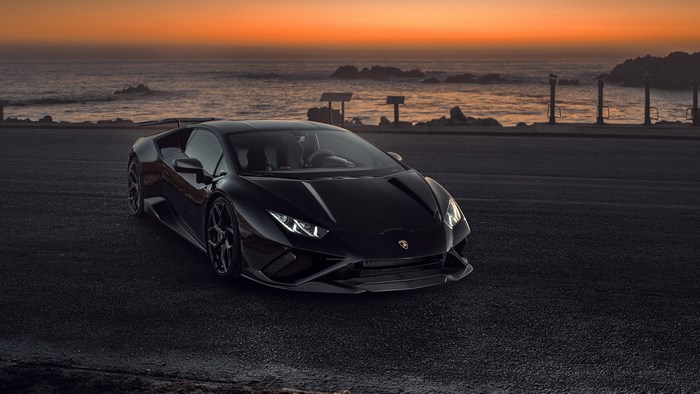 Lamborghini Huracan Black Sport Car 4K
