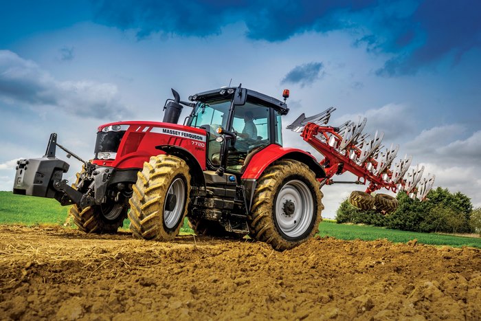 Massey Ferguson 7720 Tractor in Field