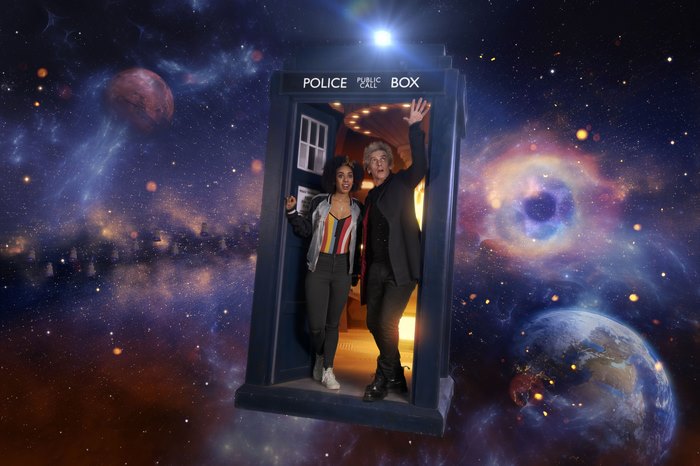 Doctor Who 4K: Peter Capaldi and Bill Potts in the TARDIS