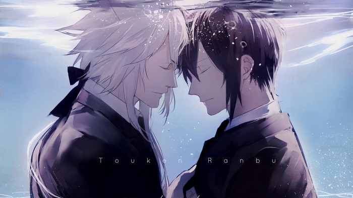 Kogitsunemaru and Mikazuki Munechika from Touken Ranbu underwater