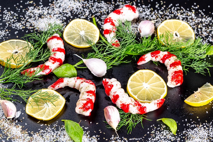 Shrimp with Lemon, Garlic, and Dill