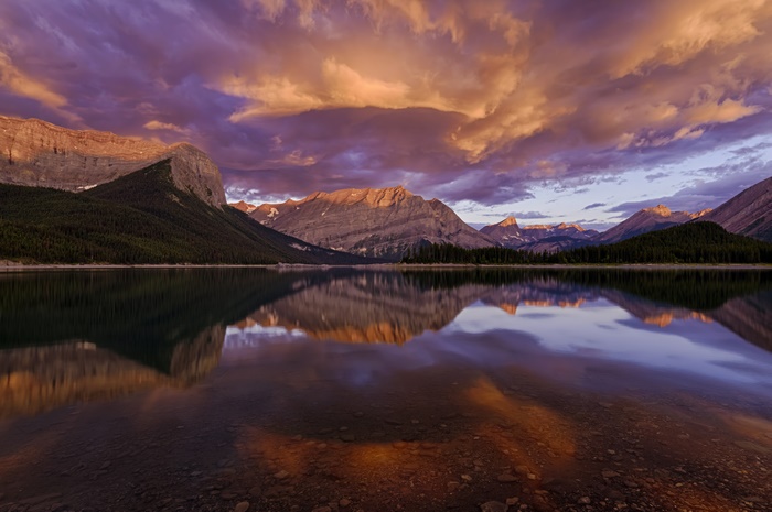 Lake and Mountains at Sunset in Canada 4K