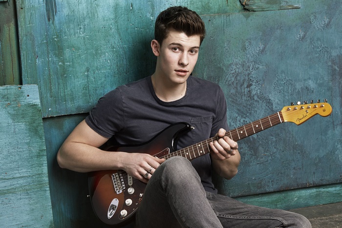 Shawn Mendes playing Fender guitar