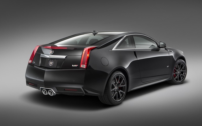 2015 Cadillac CTS-V Coupe rear view