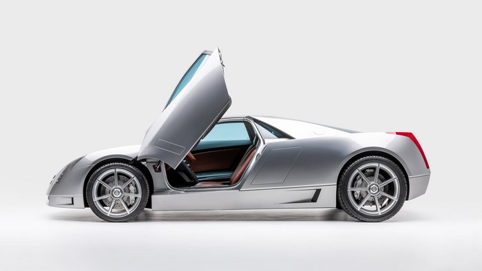 2002 Cadillac Cien Concept Silver Sport Car