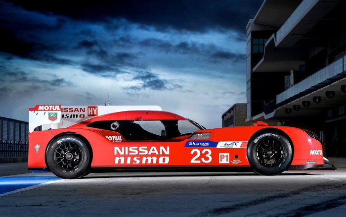 Nissan GT-R LM Nismo race car