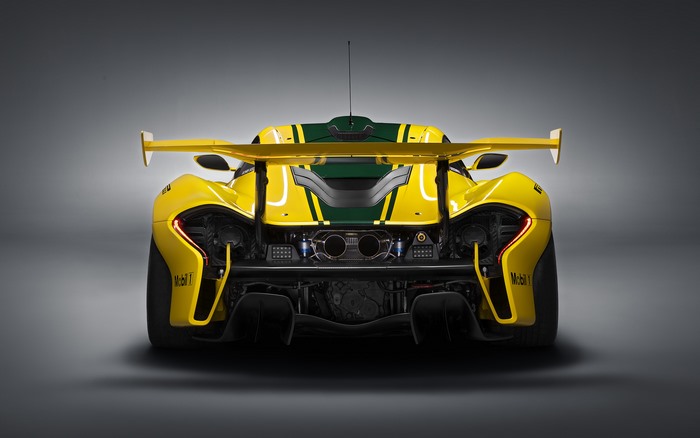 McLaren P1 GTR race car rear view