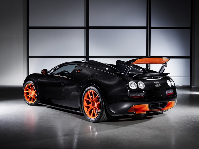 Black Bugatti Veyron Vitesse World Speed Record Car