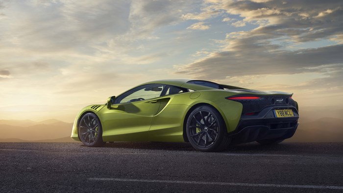 Green McLaren Artura 4K Sport Car