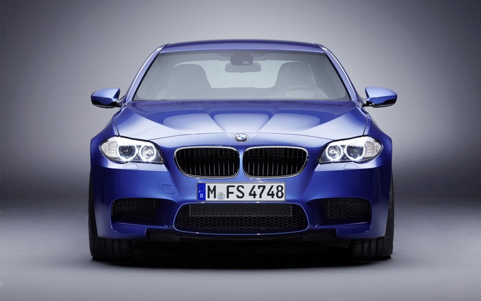 Blue 2012 BMW M5 Sedan