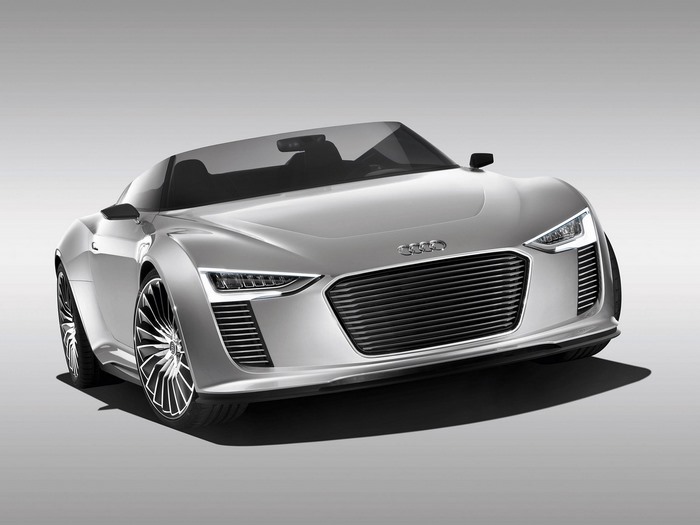 Audi E-Tron Spyder Concept Car
