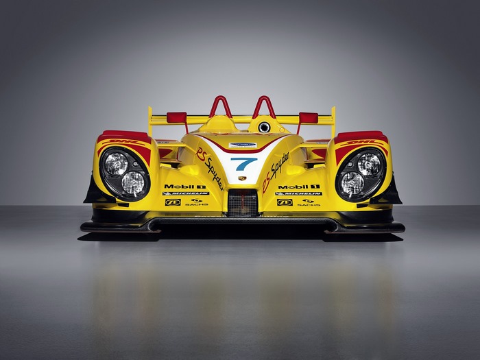 Porsche RS Spyder race car