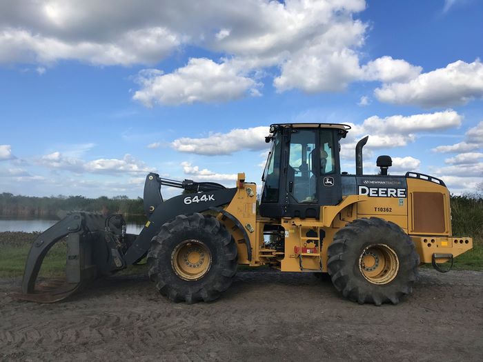 John Deere 644K Wheel Loader with Grapple