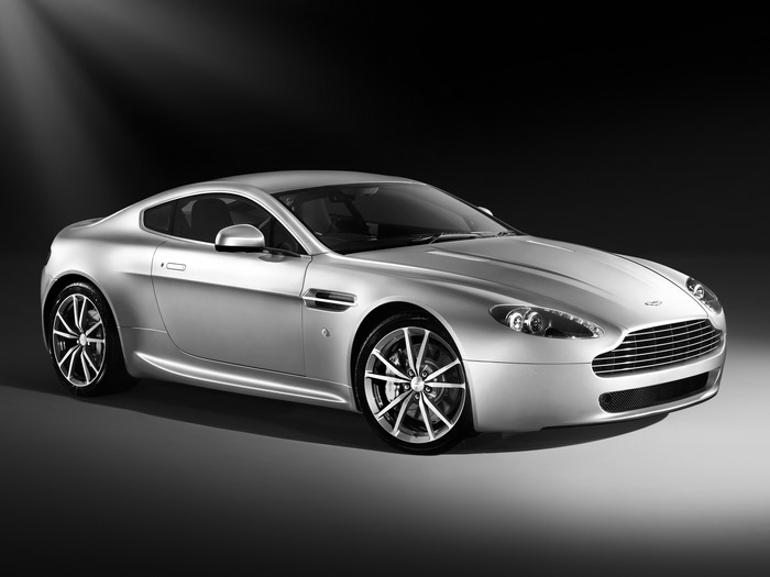 Silver Aston Martin V8 Vantage Coupe