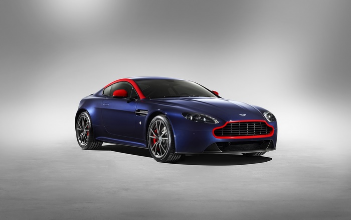2015 Aston Martin V8 Vantage N430