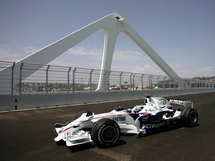 BMW Sauber F1.08 Formula 1 car on a race track
