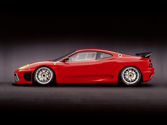 Red Ferrari 360 GT race car