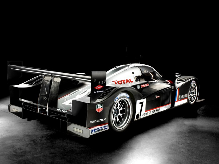 Peugeot 908 HDI FAP race car