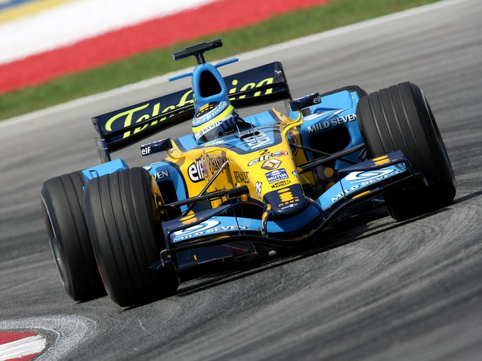 Renault R26 Formula 1 car on track