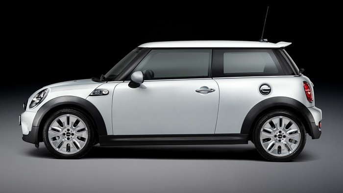 White 2009 Mini Cooper S 50 Camden