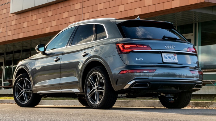 2021 Audi Q5 Plug-In Hybrid S Line SUV