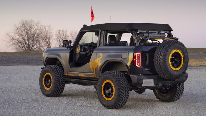 Ford Bronco Badlands Sasquatch with off-road tires