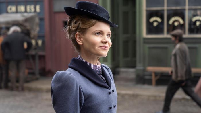Kate Phillips as Eliza Scarlet in Miss Scarlet and The Duke