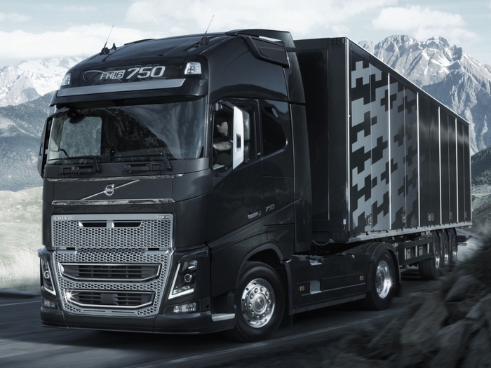Volvo FH16 750 truck with trailer