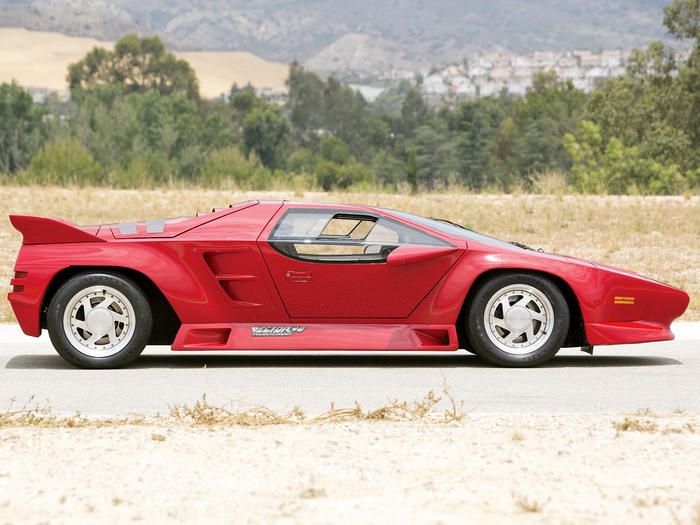 Red Vector W8 Twin Turbo Sport Car