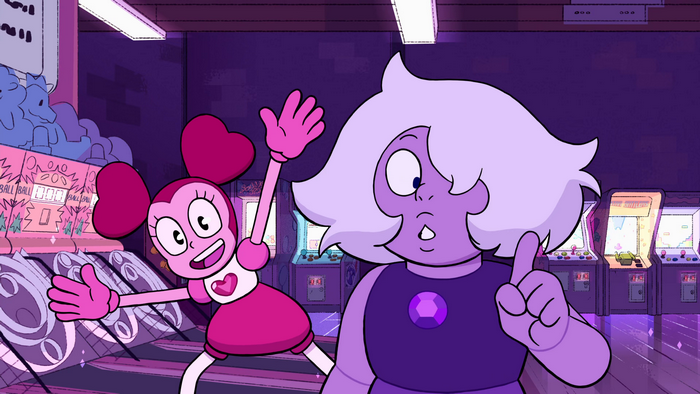 Spinel and Amethyst from Steven Universe in an arcade