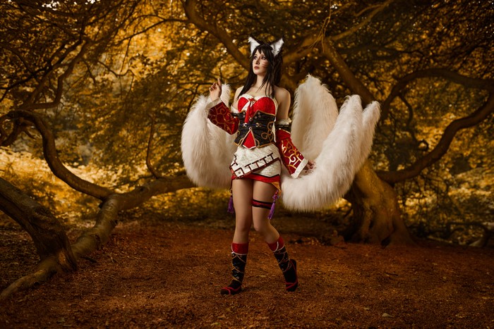 Ahri League of Legends Cosplay 4K