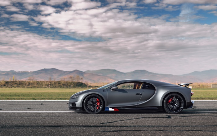 Bugatti Chiron 4K Supercar on a Road