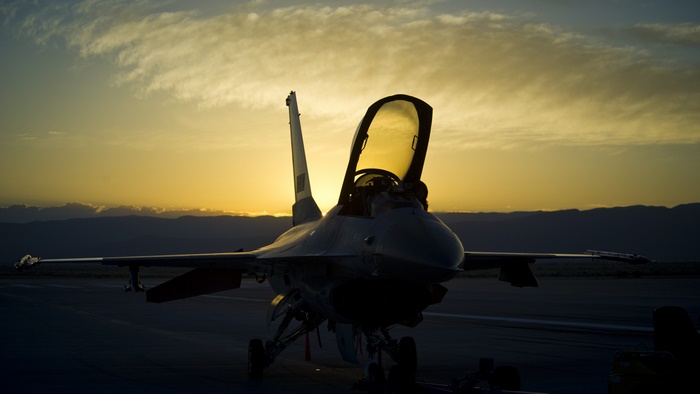 General Dynamics F-16 Fighting Falcon at Sunset