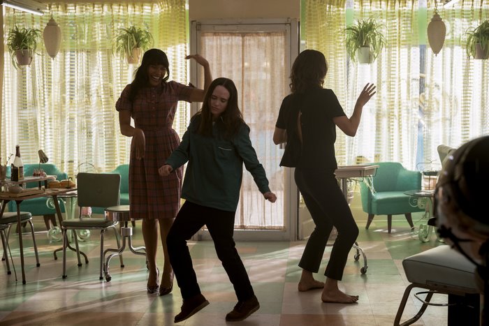 Allison, Vanya, and Klaus Hargreeves dancing