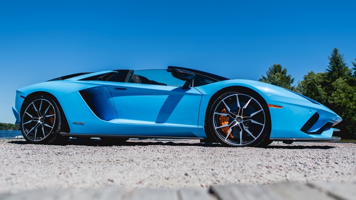 2017 Lamborghini Aventador S Roadster