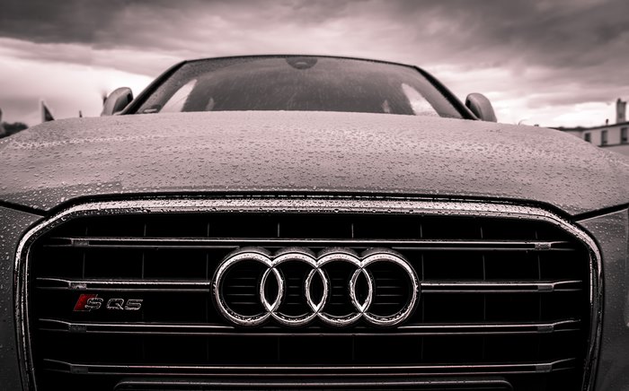 Audi SQ5 with rain drops