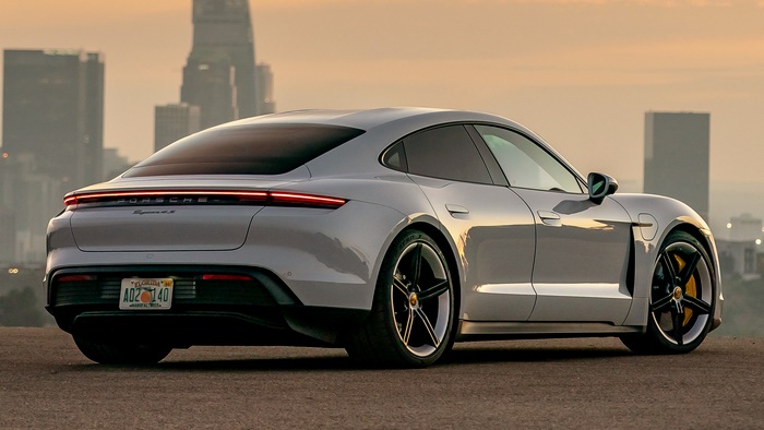 2019 Porsche Taycan 4S Electric Sedan