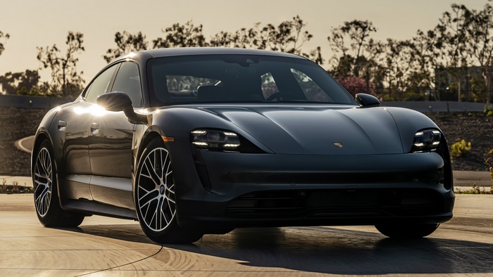2020 Porsche Taycan 4S Electric Sedan