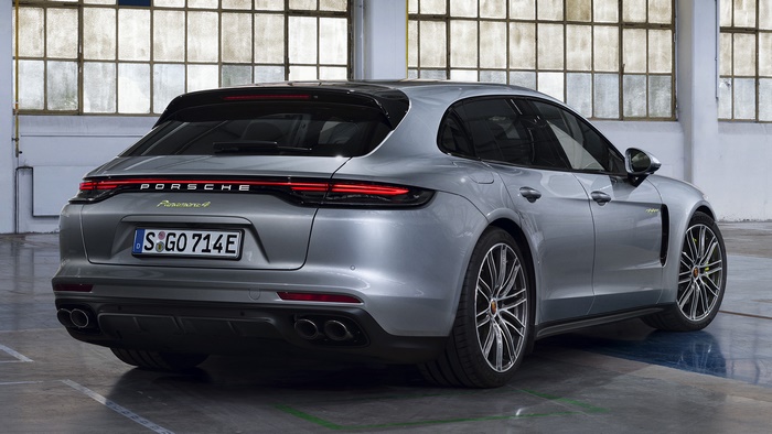 2020 Porsche Panamera 4 E-Hybrid Sport Turismo
